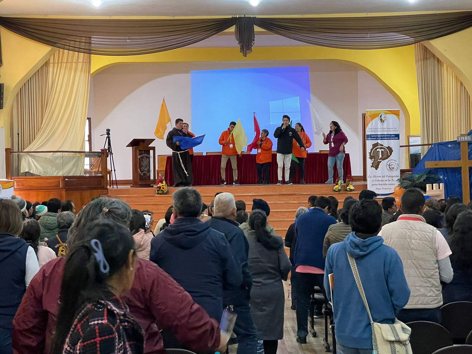Catequistas franciscanos formándose en torno al (IEC) Congreso Eucarístico Internacional 2024