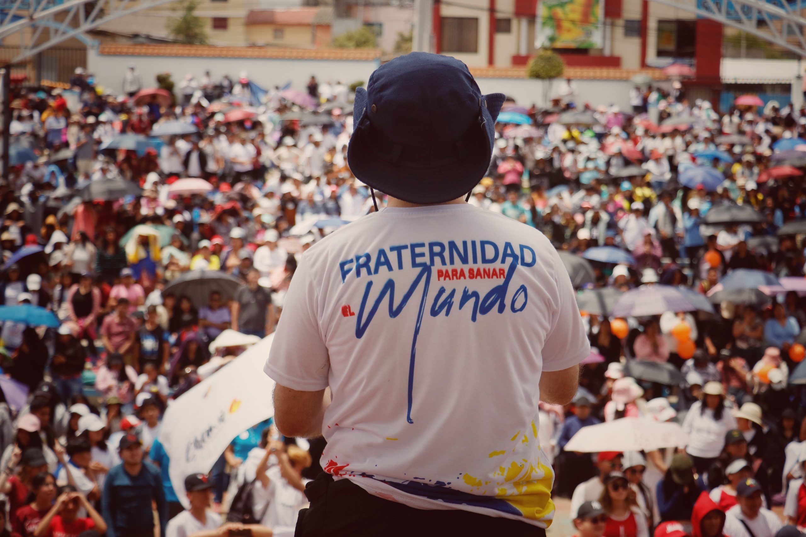 Avivando la espiritualidad: La caravana de la fraternidad llegará al mundo educativo Avivando la espiritualidad: La caravana de la fraternidad llegará al mundo educativo