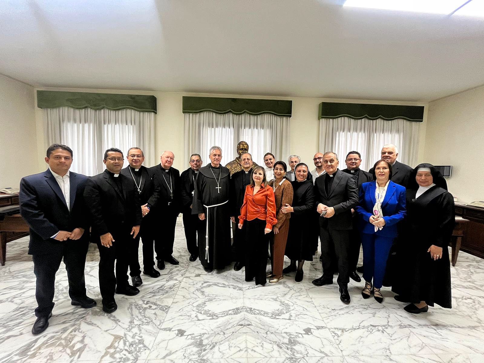 Delegación oficial del 53 Congreso Eucarístico Internacional, IEC 2024, visita Roma Delegación oficial del 53 Congreso Eucarístico Internacional, IEC 2024, visita Roma