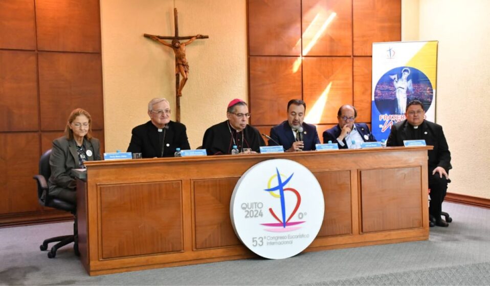 Vida Nueva Digital: Comienza la cuenta regresiva para el 53.º Congreso eucarístico internacional en Ecuador Vida Nueva Digital: Comienza la cuenta regresiva para el 53.º Congreso eucarístico internacional en Ecuador